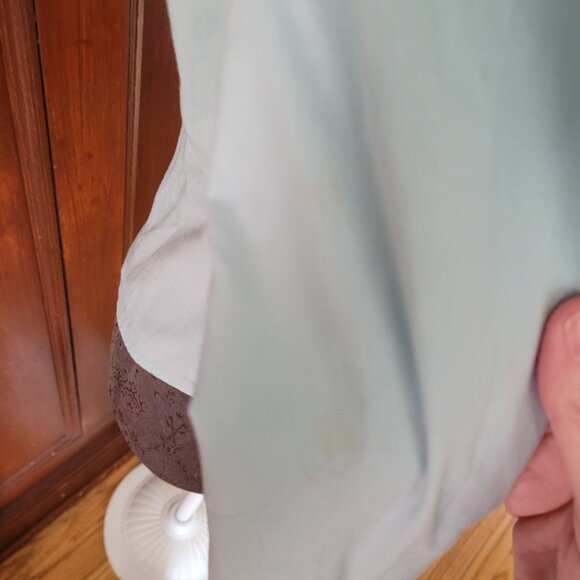 New York & Co Womens Embroidered Floral Button-Up Shirt S Light Blue 100% Cotton - Picture 5 of 8